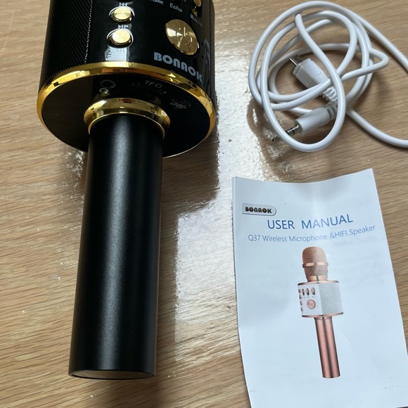 Bonaok Wireless Bluetooth michorphone speaker - Picture 2 of 3